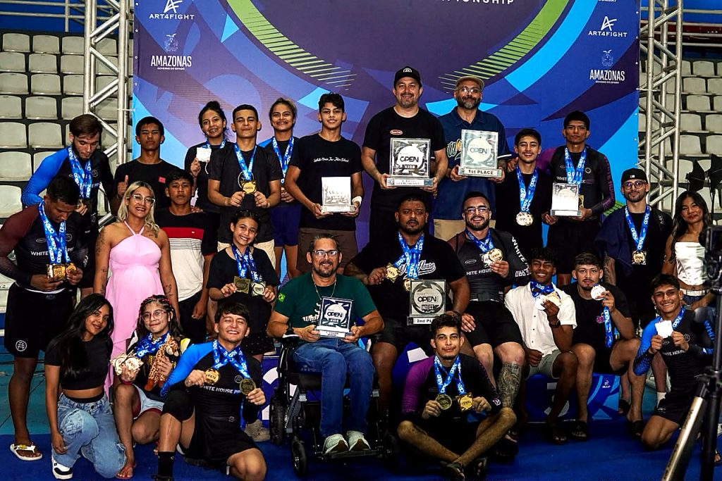 White House School faz história e conquista dois títulos por equipes no Manaus Open de Jiu-Jítsu 2026