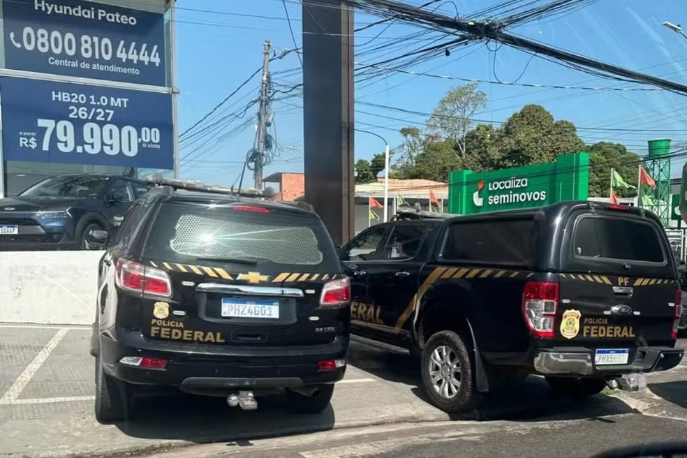 Polícia Federal cumpre mandados em órgão público do Amazonas e investiga abuso de poder econômico e político nas eleições