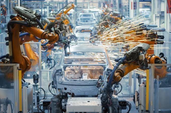 Produção industrial no Brasil avança 0,2% em julho, diz IBGE