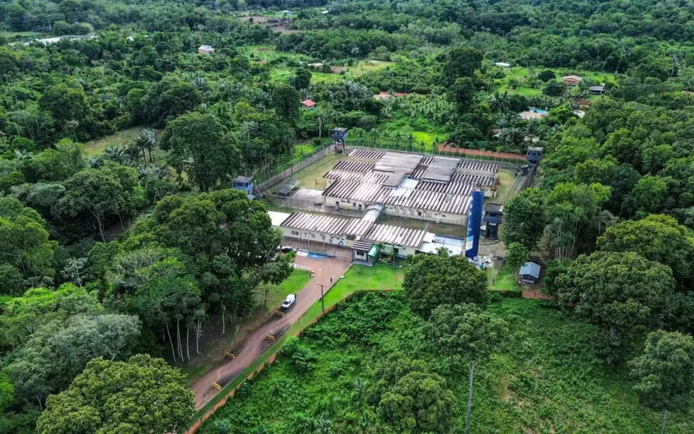 Dois presos fogem de unidade prisional durante serviço de manutenção em Itacoatiara, no AM