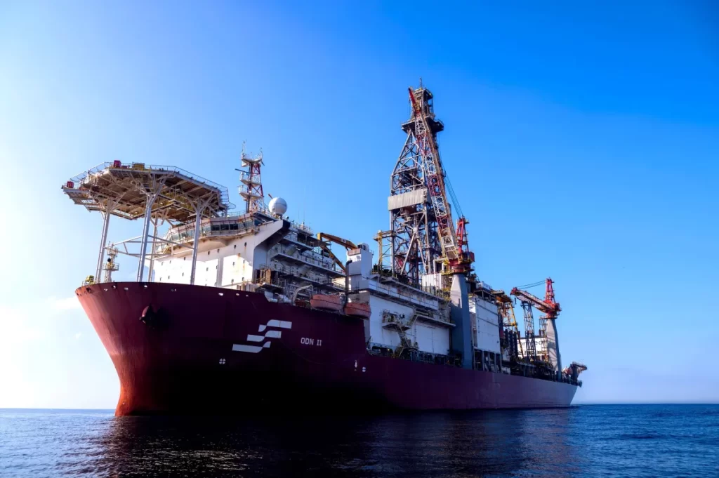 Petrobras encontrou petróleo em duas camadas no Amapá, diz presidente da companhia