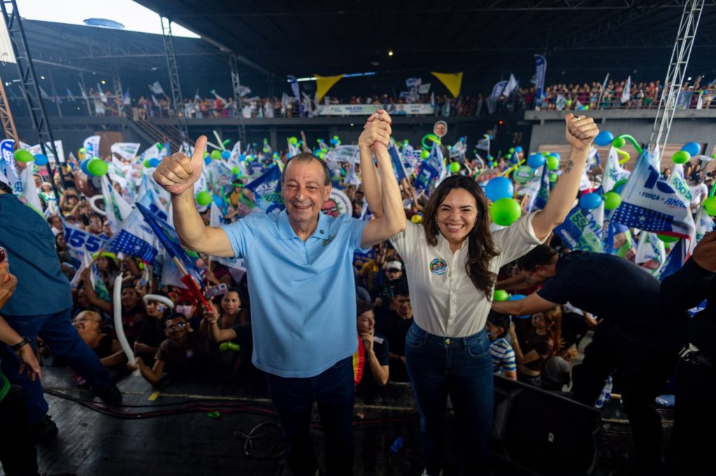 Omar Aziz defende expansão das escolas de tempo integral e melhoria da estrutura da rede estadual
