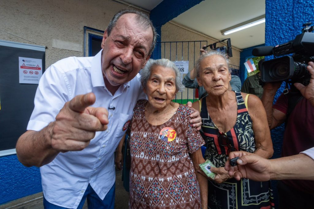 Omar Aziz vence segundo turno e é eleito governador do Amazonas